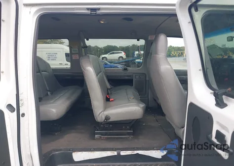 2013 Ford E-350 Super Duty Xl из США, поврежденный, VIN 1FBNE3BL9DDA52651